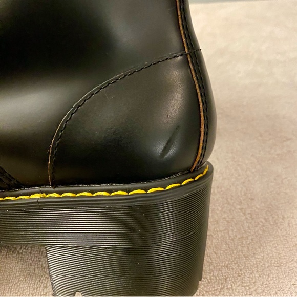 Dr. Martens Leona Heeled Boots Black Leather Smooth Combat Lace Up Shoes US 9 - Picture 11 of 12